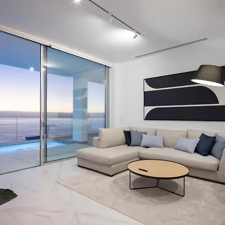 Crystal I Los Gigantes Santiago del Teide